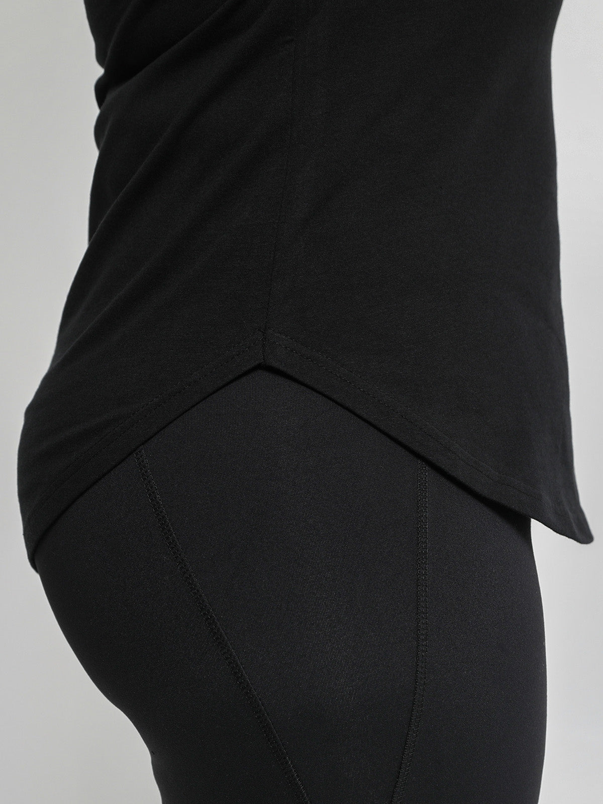EP Performance Tee - Contour Black
